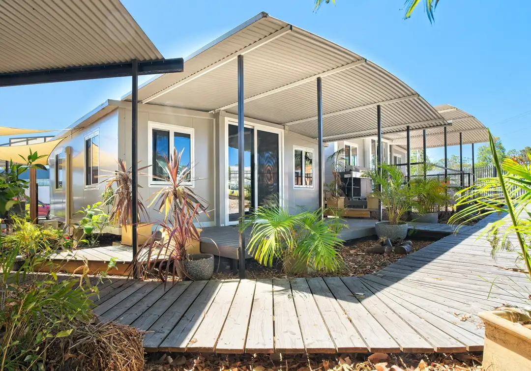 The Luxe &mdash; gallery image 1