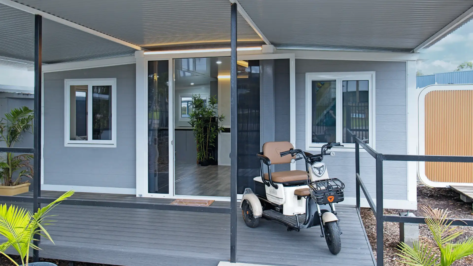 Relocatable home installed in a customer&rsquo;s backyard