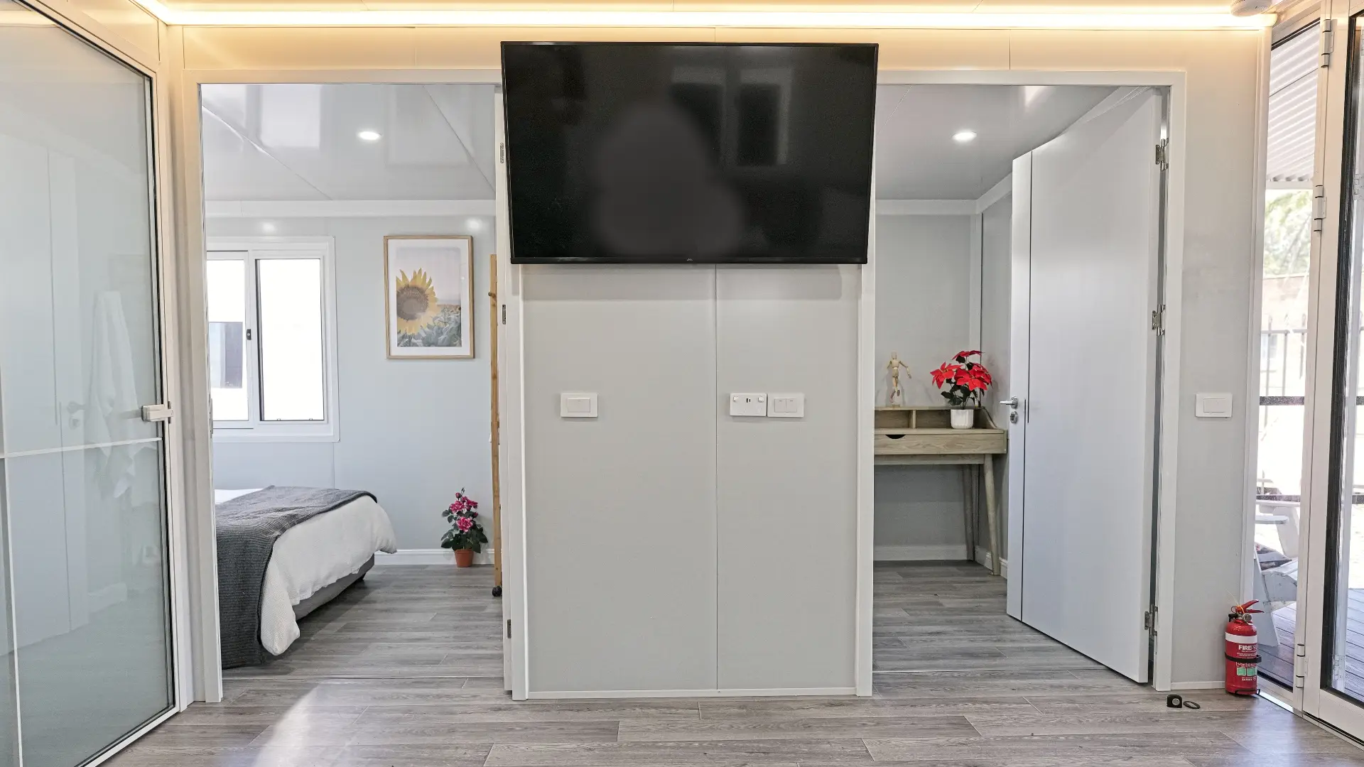 The Access &mdash; gallery image 7